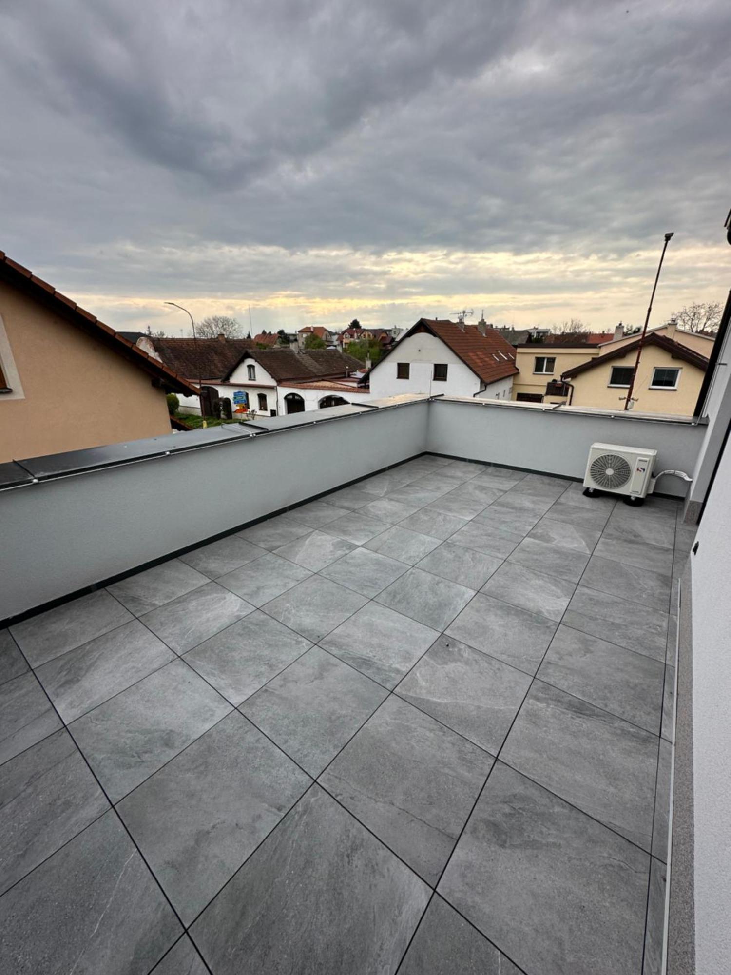 Restaurace - penzion Bavorský dvůr Sezemice Exteriér fotografie