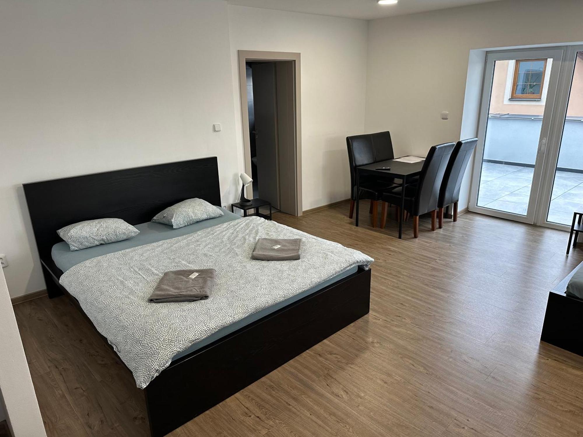Restaurace - penzion Bavorský dvůr Sezemice Exteriér fotografie